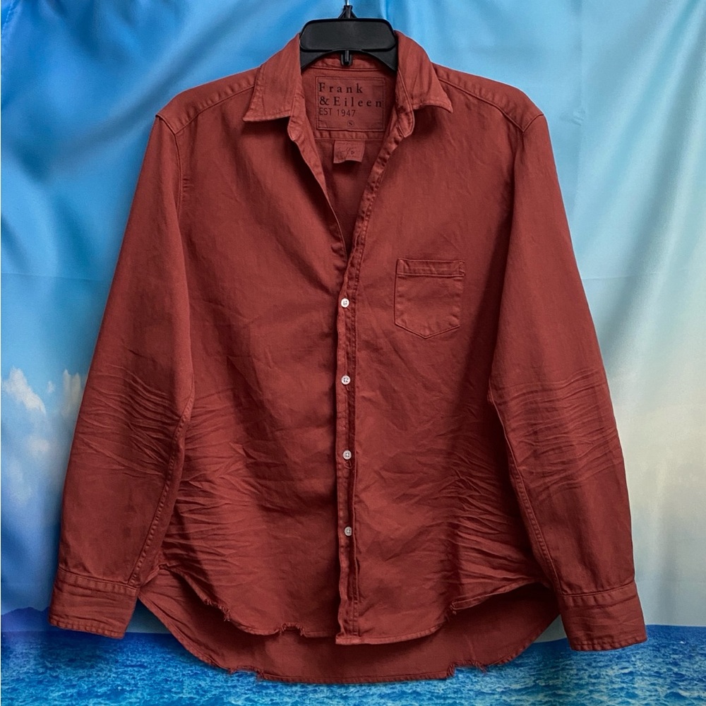 Frank & Eileen Eileen Button-Up Shirt Famous Denim Size: S Rust - Picture 2 of 16